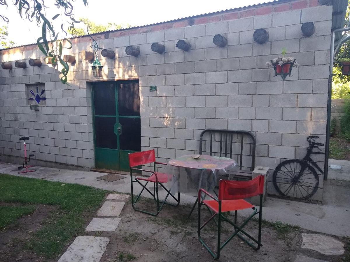 La Bicicleta Solar Casa Abierta Hostel Villa Independencia Exterior photo